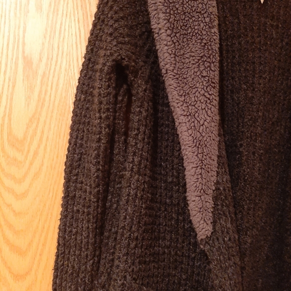 Gilligan & O’Malley  Cardigan Size Small - Picture 2 of 9